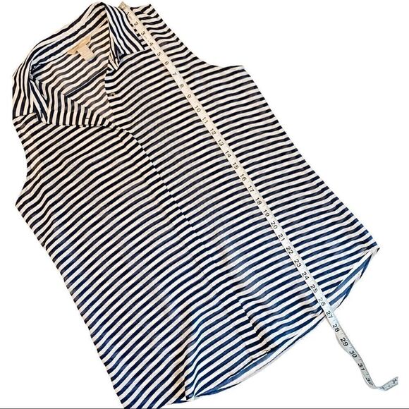 🍋Banana Republic•SemiSheer Striped Sleeveless Top - Picture 8 of 9